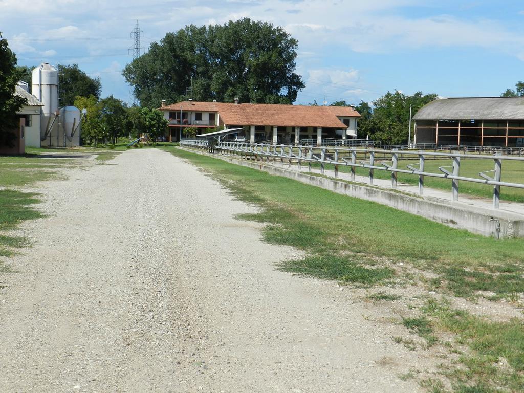 Agriturismo Zio Michele Isola della Scala Ngoại thất bức ảnh